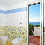 ヴィラ Aglaia Luxury Seaview カザミッチョラ・テルメ