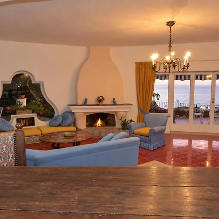 Villa Aglaia Luxury Sea View *